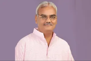 आमजन को राहत दे रहे सेवा शिविर : 90 लोगों को वितरित किए उपकरण, दिलावर ने कहा- राजस्व विभाग के मामले किए निस्तारित 