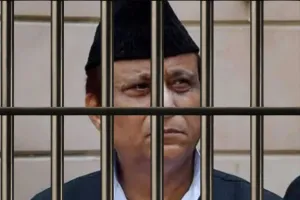 जेल में खटमलों के साथ गुजरी पहली रात: बैरक नंबर 1 है आजम खान का नया ठिकाना, जानें अब कैसे हैं हालात?