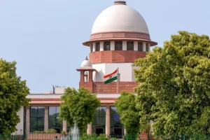 सुप्रीम कोर्ट का बड़ा फैसला: राष्ट्रपति-राज्यपाल के लिए समयसीमा तय नहीं कर सकती अदालत