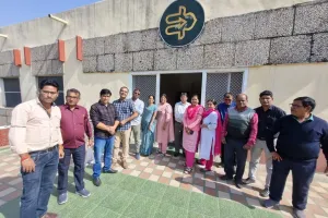 ओपीएस समाप्त करने के आदेश के खिलाफ रोडवेज कर्मचारियों का विरोध प्रदर्शन, काली पट्टी बांधकर जताया विरोध 