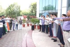 स्वायत्त शासन विभाग में वन्देमातरम 150 कार्यक्रम एवं स्वदेशी संकल्प का आयोजन, देशभक्ति और उत्साह के वातावरण से गूंज उठा निदेशालय परिसर