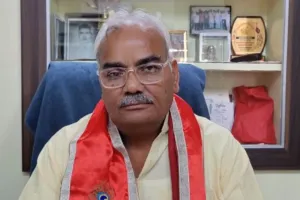 शिक्षा मंत्री के बयान से शिक्षा विभाग में हड़कंप, कहा- सरकारी स्कूलों में मौजूद धार्मिक स्थलों पर होगी कार्रवाई