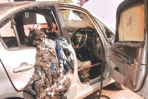 प्रेमिका के वियोम में प्रेमी ने किया आत्मदाह : कार में लगाई आग, दोनों के बीच कुछ समय से चल रही थी अनबन