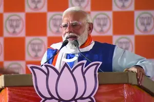 मोदी के निशाने पर कांग्रेस का घोषणा-पत्र : एनडीए की सरकार आने पर निवेश और औद्योगिकीकरण पर होगा विशेष ध्यान, कहा- रोजगार के अवसर बनेंगे और युवाओं के पलायन पर लगेगा विराम