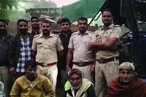 वन विभाग की कार्रवाई : अवैध खनन के चलते 10 वाहन जब्त, पेड़ों की कटाई कर के कर रहे थे अवैध रूप से परिवहन 