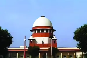 सुप्रीम कोर्ट ने ट्रिब्यूनल अधिनियम के कुछ प्रावधानों को किया रद्द : यह न्यायिक स्वतंत्रता के संवैधानिक सिद्धांतों का करता है उल्लंघन, कहा- इसे नहीं रखा जा सकता बरकरार 