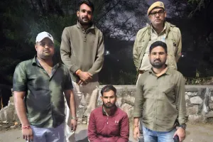 ऑपरेशन आग के तहत पुलिस की बड़ी कार्रवाई : अवैध देशी पिस्टल बरामद, एक युवक गिरफ्तार