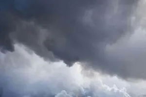 खतरनाक हैं जहरीले हो रहे बादल