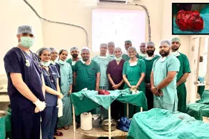 एसएमएस अस्पताल के जनरल सर्जरी विभाग की बड़ी उपलब्धि, किसान के फेफड़े के पास दुर्लभ फायब्रस ट्यूमर को जटिल सर्जरी कर निकला  