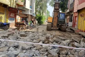 असर खबर का - क्षतिग्रस्त सड़क की मरम्मत से मिली राहत, अटल पथ में स्वीकृत किया था सड़क को