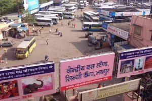 सिंधी कैम्प बस स्टैंड पर अनाधिकृत वाहनों का संचालन बना परेशानी का सबब, रोडवेज़ ने की सख्त कार्रवाई की मांग