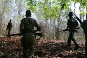 सुरक्षाबलों और नक्सलियों के बीच मुठभेड़ : महिला नक्सली सहित 7 ढेर, संगठन का शीर्ष सदस्य मेटूरू जोगा राव भी शामिल