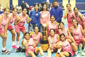 वेस्ट जोन इंटर यूनिवर्सिटी बास्केटबॉल : राजस्थान विश्वविद्यालय की महिला बास्केटबॉल टीम का शानदार प्रदर्शन, हासिल किया तीसरा स्थान