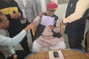 चांदपोल बाजार में शराब दुकान के विरोध में व्यापारियों का प्रतिनिधिमंडल मंत्री से मिला, मंदिर व महिलाओं की सुरक्षा का हवाला देते हुए सौंपा ज्ञापन