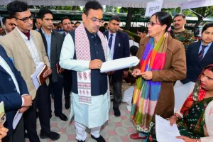 मुख्यमंत्री निवास पर जनसुनवाई : अधिकारी जनता की समस्याओं का करें त्वरित समाधान, लापरवाह कार्मिकों पर सख्त कार्यवाही करने के निर्देश 