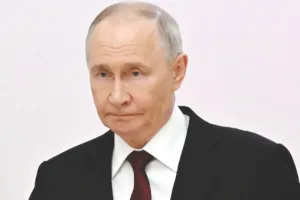 रूसी राष्ट्रपति पुतिन का भारत दौरा: जानिए विदेश यात्रा में पुतिन अपने साथ क्या-क्या लेकर चलते हैं? 