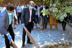 राज्य सरकार के दो वर्ष पूर्ण : स्वच्छता अभियान के तहत सामाजिक न्याय विभाग में दो घंटे का श्रमदान, निदेशक मोदी ने दिए स्वच्छता बनाए रखने के निर्देश 