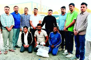 सैकड़ों मील दूर से आता था नशे का जखीरा : मणिपुर और झारखण्ड से सप्लाई करने वाले तस्कर गिरफ्तार,  21 किलो अफीम बरामद