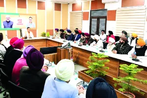 मुख्यमंत्री से मिला सिख समाज का  प्रतिनिधिमण्डल, साहिबजादों का साहस और बलिदान युवा पीढ़ी के लिए प्रेरणा