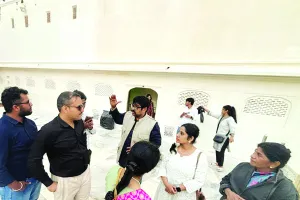 दृष्टिबाधित पर्यटकों ने स्पर्श से महसूस की आमेर महल की शान, 13 राज्यों से आए 300 सैलानियों ने जानी राजस्थान की गौरवशाली धरोहर