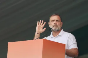 रामलीला मैदान में कांग्रेस की वोट चोर गद्दी छोड़ महारैली : भाजपा के साथ मिलकर काम कर रहा चुनाव आयोग, राहुल गांधी ने कहा-  ये लोग वोट चोरी करके चलाते है सरकार  