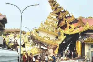 साल 2025 : संघर्ष, आग, भूकंप महाशक्तियों का टकराव और मिलन