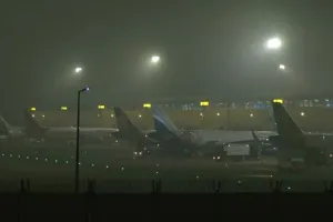 दिल्ली एनसीआर में घने कोहरे का कहर, आज भी 150 से ज्यादा उड़ानें रद्द, 200 से अधिक के समय में बदलाव