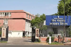 वर्धमान ग्रुप पर आयकर छापे की कार्रवाई खत्म, साढ़े चार करोड़ का कैश जब्त