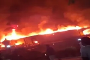 गोवा के बाद भुवनेश्वर के नाइटक्लब में लगी भीषण आग, बचाव राहत कार्य जारी, कोई हताहत नहीं