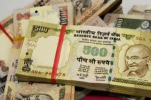 आखिर कौन है वो, जो नोटबंदी के बाद छाप रहा है 500-1000 के पुराने नोट? दिल्ली पुलिस की बड़ी कार्रवाई, 3.5 करोड़ के साथ 4 आरोपी गिरफ्तार