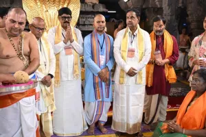 राष्ट्रपति द्रौपदी मुर्मु वेल्लोर दौरे पर, श्रीपुरम स्वर्ण मंदिर में किए दर्शन