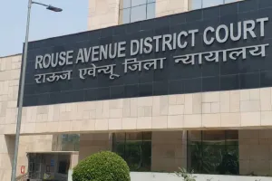 नेशनल हेराल्ड मामला: अदालत ने गांधी परिवार को एफआईआर की कॉपी देने से किया इनकार