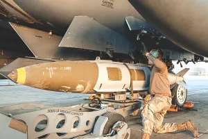 ऑपरेशन हॉकआई से सीरिया में भगदड़, आईएसआईएस के खिलाफ अमेरिका का जबर्दस्त हमला