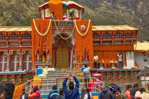 बसंत पंचमी पर हुई चारधाम यात्रा को लेकर बड़ी घोषणा, 23 अप्रैल को खुलेंगे बद्रीनाथ धाम के कपाट 