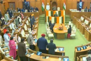 आतिशी के बयान पर विधानसभा में हंगामा : कार्यवाही दिनभर के लिए स्थगित, भाजपा ने लगाया सिख गुरुओं के अपमान का आरोप 