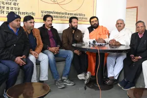 मौनी अमावस्या पर शंकराचार्य को संगम स्नान से रोके जाने का मामला तूल पकड़ा, प्रशासन पर संविधान उल्लंघन के आरोप