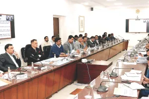 बजट पूर्व बैठक में मुख्य सचिव ने बैंकों को दिए संवर्धन के निर्देश, कहा- राज्य के औद्योगिक एवं आर्थिक विकास में बैंकिंग क्षेत्र की भूमिका महत्वपूर्ण