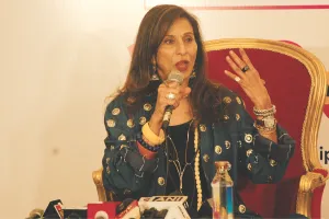 जयपुर लिटरेचर फेस्टिवल 2026 : लेखिका शोभा डे ने मीडिया से बातचीत, कहा- सुरक्षित कार्यस्थल और संवेदनशीलता के मामले में अमेरिका जैसे देश भी भारत से पीछे