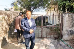 असर खबर का : पशु चिकित्सा केन्द्र पर लगा मिला ताला, अधिकारी से मांगा स्पष्टीकरण