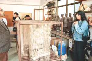 जयपुर आर्ट वीक 5.0 दूसरा दिन : कलाकारों ने सितार और तबले पर दी मनमोहक प्रस्तुति