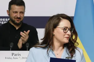 यूक्रेन रक्षा मंत्रालय में बड़ा फेरबदल, पांच उप-रक्षा मंत्रियों को किया निलंबित