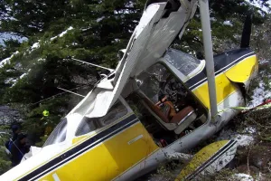 अमेरिका में विमान दुर्घटना में दो लोगों की मौत, जांच शुरू