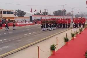 आर्मी डे परेड की पहली रिहर्सल में उत्साह : ठंडी सुबह में लोग परिवार सहित पहुंचे, शहरवासियों में देशभक्ति की लहर 