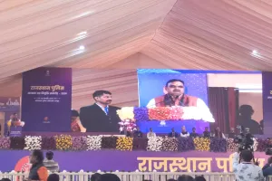 केंद्रीय गृहमंत्री अमित शाह राजस्थान पुलिस अकादमी पहुंचे : 10 हजार नव नियुक्त कांस्टेबलों को नियुक्ति-पत्र, खेलो इंडिया इनडोर हॉल का किया लोकार्पण