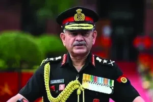 सीमा पार 8 शिविरों में 150 आतंकवादी सक्रिय : कश्मीर में स्थिति संवेदनशील, सेना प्रमुख बोले- पाकिस्तान से मिल रहा समर्थन 