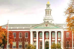 नम्बर वन से पिछड़ी हार्वर्ड यूनिवर्सिटी : रिसर्च-केंद्रित रैंकिंग में तीसरे स्थान पर आई, हायर एजुकेशन में अब चीन की झेजियांग सबसे आगे