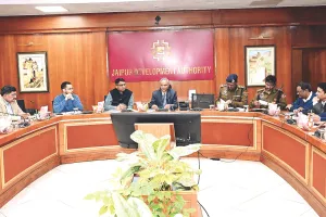 अब ट्रैफिक नहीं बनेगा सिरदर्द : शहर की सड़कों पर चलेगा स्मार्ट प्लान, विशेषज्ञों की राय से होंगे फैसले