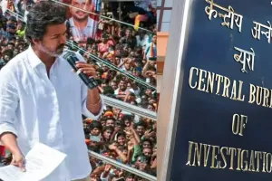 करुर भगदड़ मामला: कड़ी सुरक्षा के बीच टीवीके प्रमुख विजय पहुंचे सीबीआई मुख्यालय, पूछताछ जारी