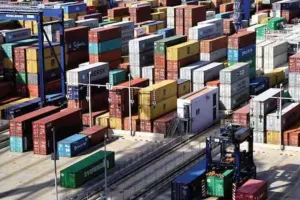 दिसंबर में वस्तु व्यापार घाटा बढ़कर 25.04 अरब डॉलर पर पहुंचा