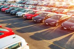 कनाडा में परिवहन विभाग ने फोर्ड की 300,000 गाडिय़ों को वापस मंगाया, इंजन में आग लगने का खतरा